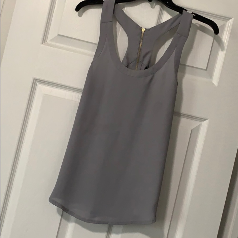 EXPRESS ZIPPER BACK TANK - Picture 2 of 5